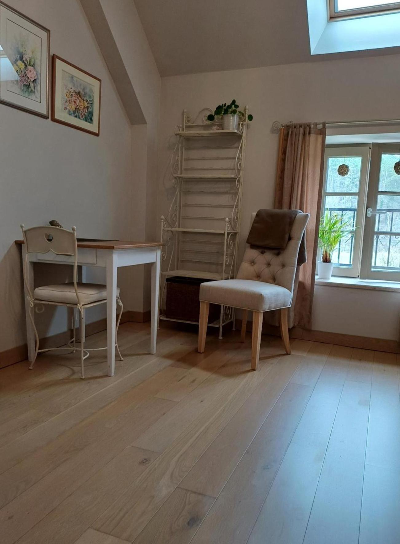 Le Repos Coquelicot Bed & Breakfast Montillot Ngoại thất bức ảnh